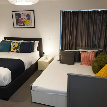 Luxury Rooms - Pick A Room - Free Parking & Kitchen Access, Near Etihad Stadium, The Coop Live & Piccadilly Station, Manchester Exterior photo