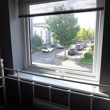 Luxury Rooms - Pick A Room - Free Parking & Kitchen Access, Near Etihad Stadium, The Coop Live & Piccadilly Station, Manchester Exterior photo