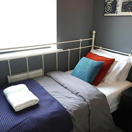 Luxury Rooms - Pick A Room - Free Parking & Kitchen Access, Near Etihad Stadium, The Coop Live & Piccadilly Station, Manchester Exterior photo