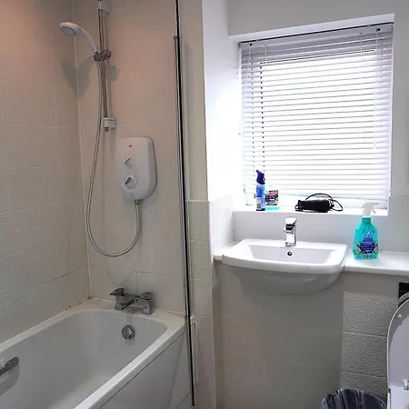 Luxury Rooms - Pick A Room - Free Parking & Kitchen Access, Near Etihad Stadium, The Coop Live & Piccadilly Station, Manchester Exterior photo
