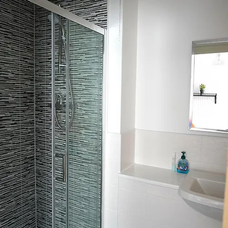 Luxury Rooms - Pick A Room - Free Parking & Kitchen Access, Near Etihad Stadium, The Coop Live & Piccadilly Station, Manchester Exterior photo