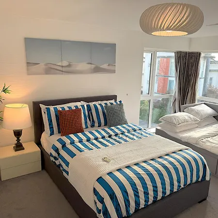 Luxury Rooms - Pick A Room - Free Parking & Kitchen Access, Near Etihad Stadium, The Coop Live & Piccadilly Station, Manchester Exterior photo