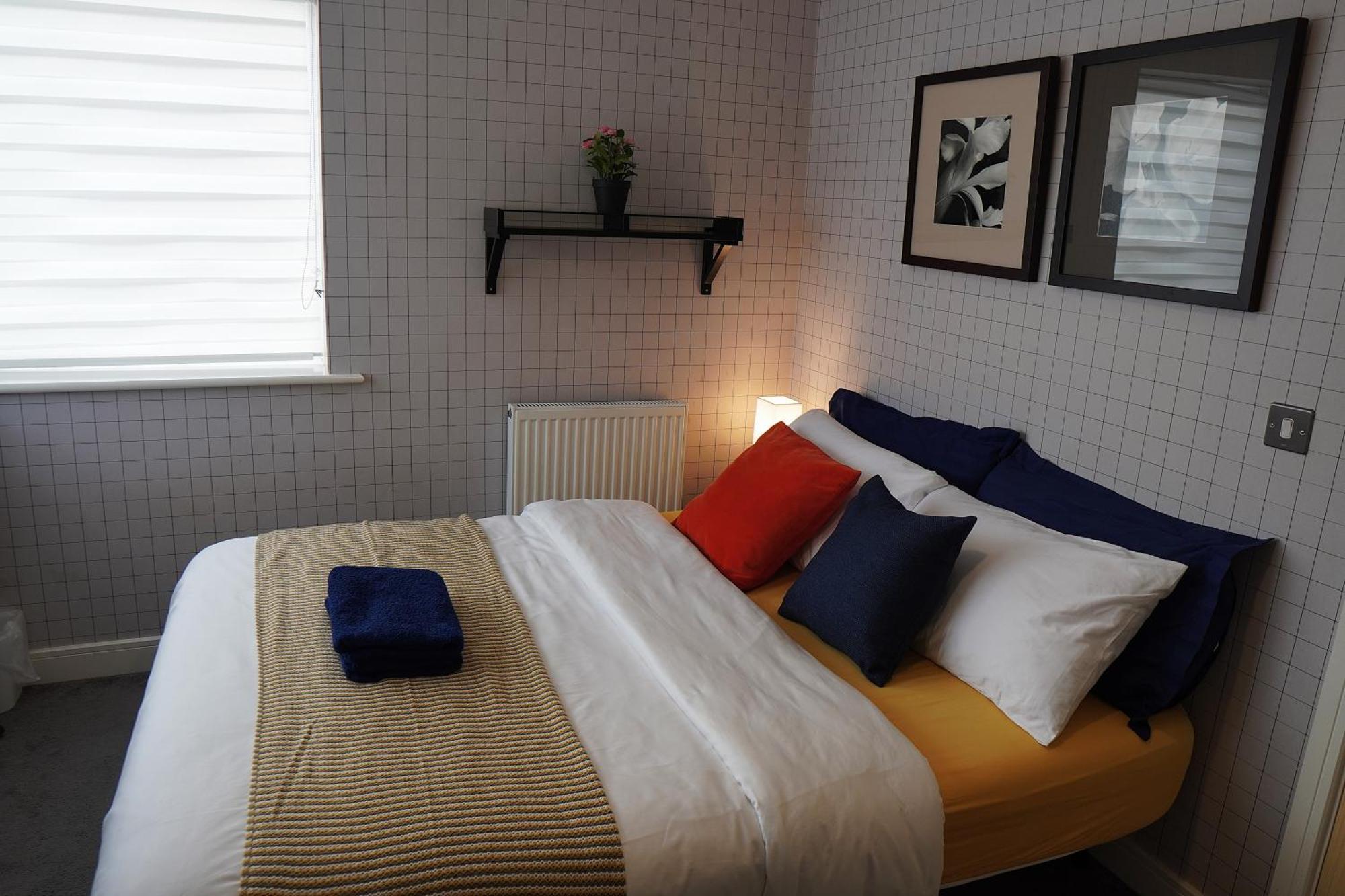 Luxury - Pick A - Free Parking & Kitchen Access, Near Etihad Stadium, The Coop Live & Piccadilly Station, Alloggio in famiglia Manchester
